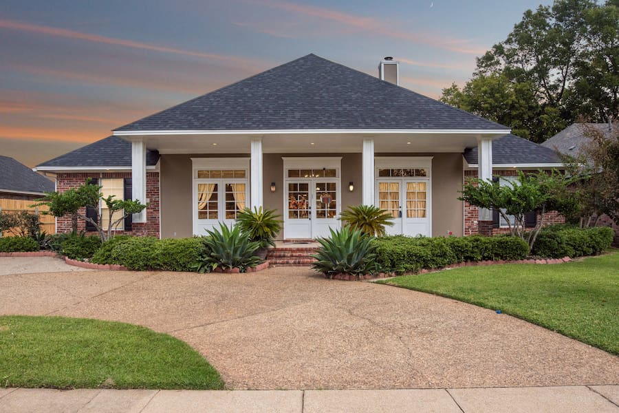 A closer look on a real estate