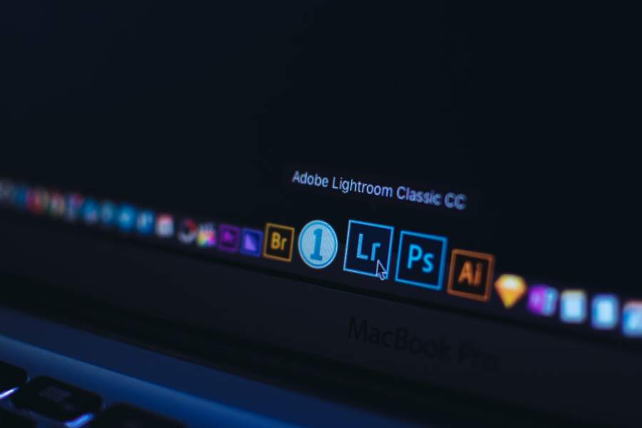 Lightroom icon in laptop screen