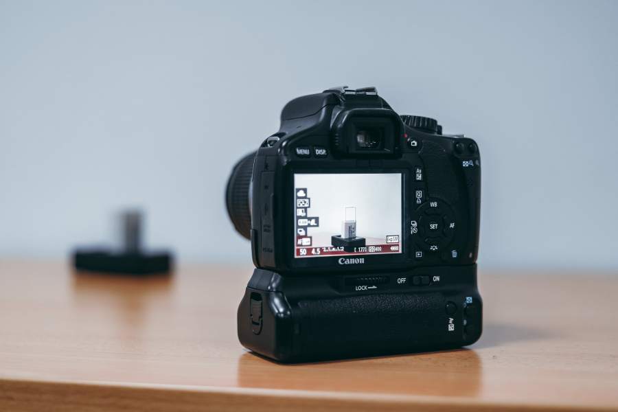 A DSLR camera lcd